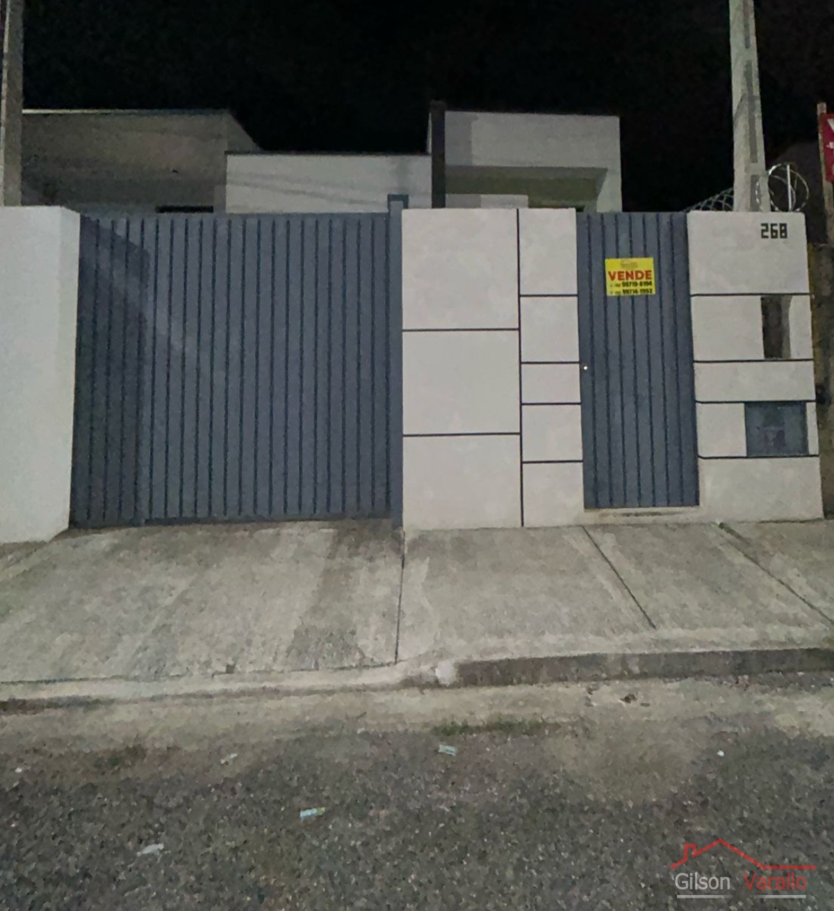 Casa à venda com 3 quartos, 83m² - Foto 1